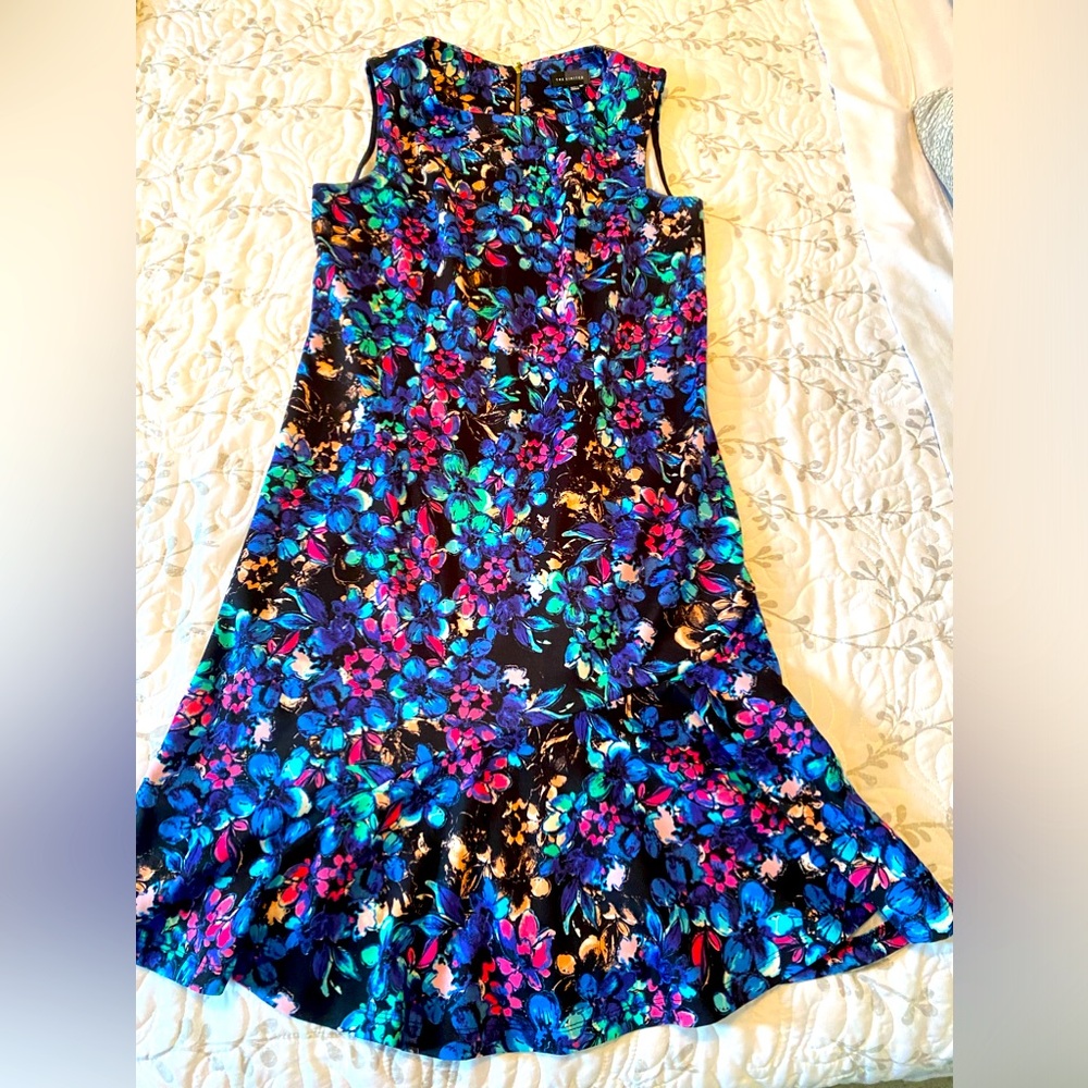 The Limited sleeveless dress floral size 6